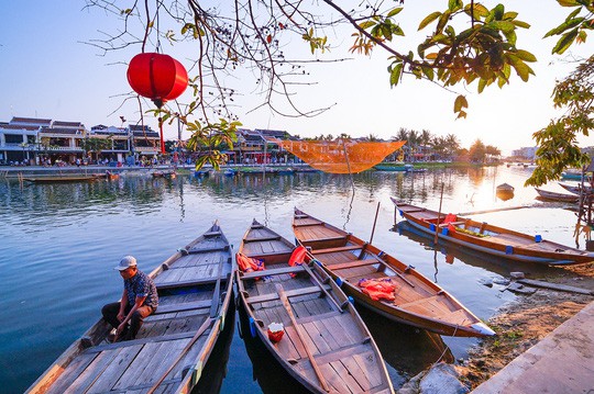 Hội[-]An[-]lắc[-]đầu[-]với[-]dự[-]án[-]cáp[-]treo[-]2.100[-]tỉ